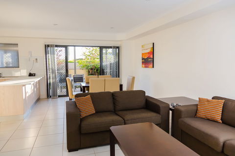 Gladstone Heights Executive Apartments - Accommodation Sydney 5