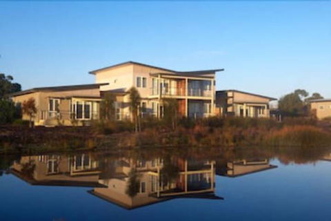 Broadbeach Inverloch Resort - Accommodation Sydney 0