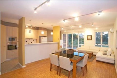 Broadbeach Inverloch Resort - Accommodation Sydney 6