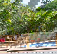 Emerald Gardens Motel  Apartments - Accommodation Sydney