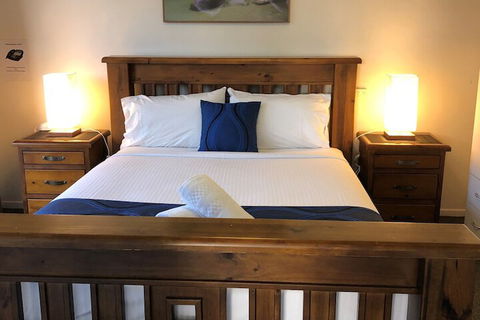 Logan City Motor Inn - Sydney 4u 6