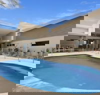 67 Orient Drive - Sydney 4u