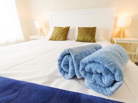 Catherine Lodge Farm Gate Cottages - Accommodation Sydney 7