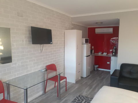 Wentworth Club Motel - Sydney 4u 5