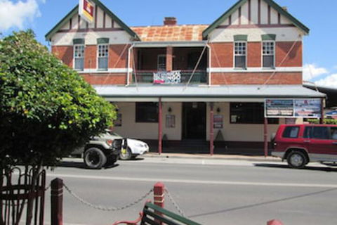Maclean Hotel - Accommodation Sydney 0