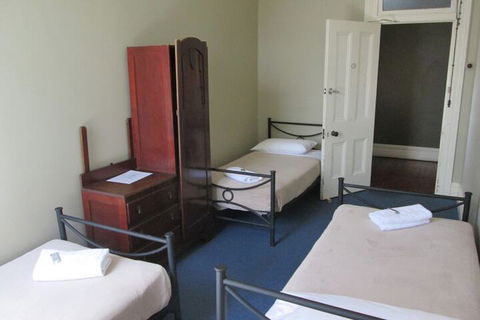 Maclean Hotel - Accommodation Sydney 1