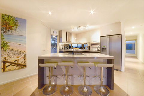 Hydeaway Bay Beach House - Accommodation Sydney 5