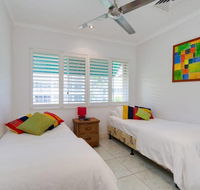 Azure Waters - Accommodation Sydney