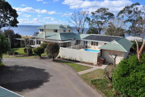 Bambra Reef Lodge - Accommodation Sydney 0