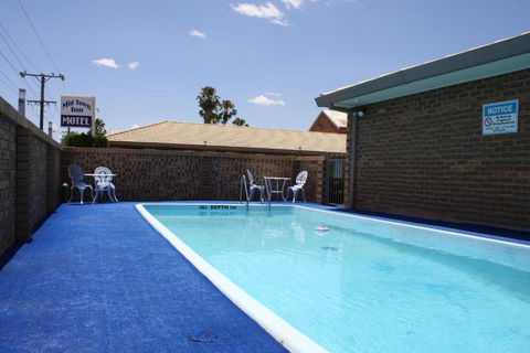 Mid Town Inn Narrabri - Sydney 4u 3