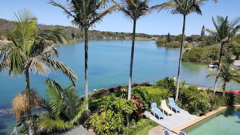 Sunrise Cove Holiday Apartments - Sydney 4u 4