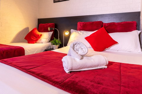 Ascot Budget Inn & Residences - Accommodation Sydney 6