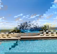 Clubb Coolum Beach Resort - Accommodation Sydney