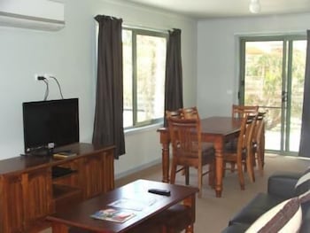Seahorse Coastal Villas - Accommodation Sydney 2
