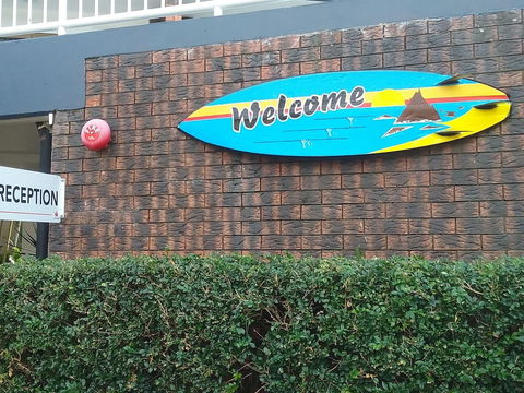 Red Star Hotels Palm Beach - Sydney 4u 1