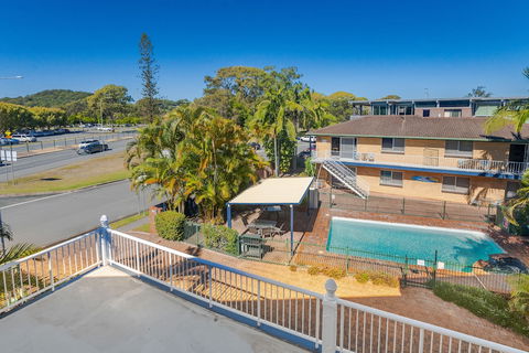 Red Star Hotels Palm Beach - Sydney 4u 2