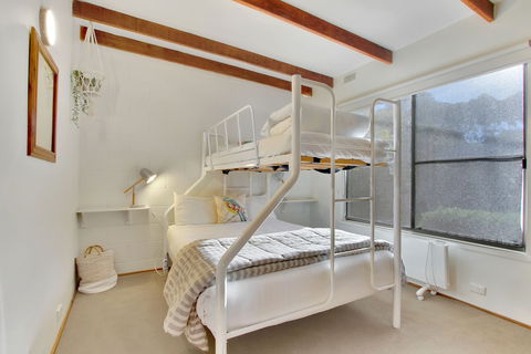 Jetty Road Retreat - Sydney 4u 6