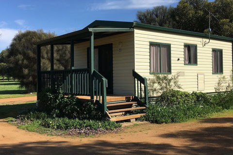 Kangaroo Island Cabins - Sydney 4u 3