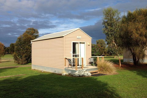 Kangaroo Island Cabins - Sydney 4u 2
