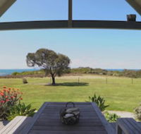 Bear Gully Coastal Cottages - Sydney 4u
