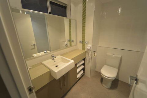 Bentley Motel - Sydney 4u 4