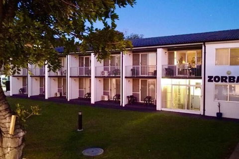 Zorba Motel - Accommodation Sydney 1