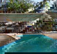 Palm Court Budget Motel Hostel/Backpackers - Accommodation Sydney