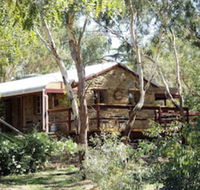 1860 Wine Country Cottages - Sydney 4u