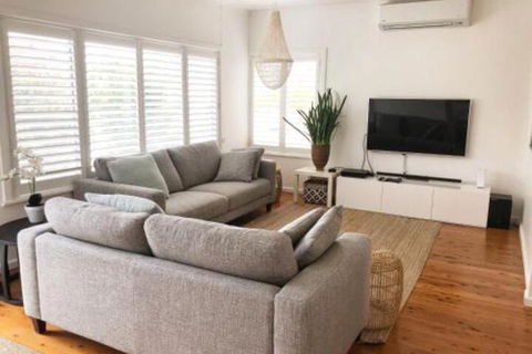 The Seaside Beachhouse Mollymook - Accommodation Sydney 0