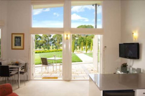 The Gatehouse At Villa Raedward - Accommodation Sydney 3