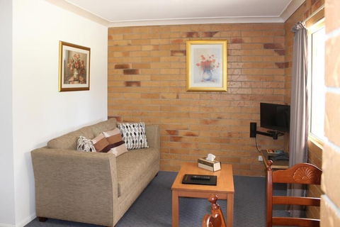 Copper Country Motor Inn & Restaurant - Sydney 4u 4