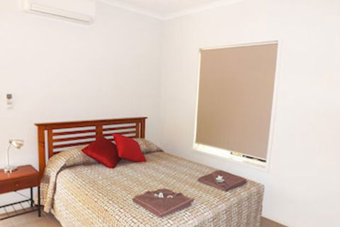 Derby Lodge Self Contained Apartments - Sydney 4u 5
