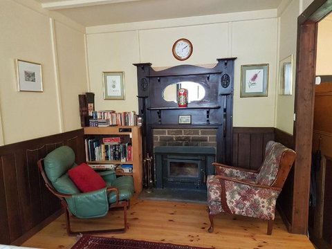 Stringers Cottage - Accommodation Sydney 2