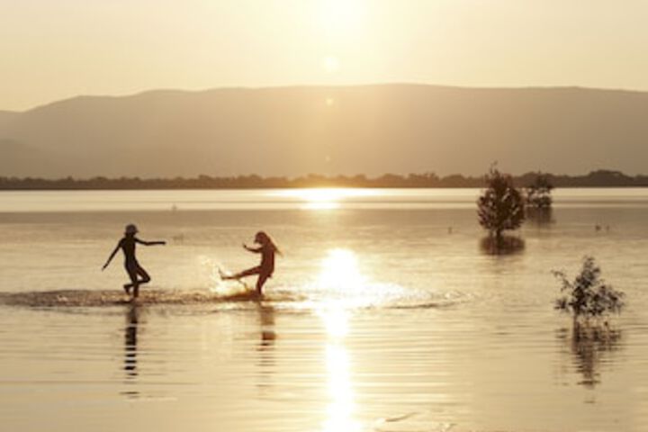 Lake Fyans VIC Accommodation Sydney