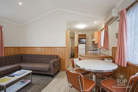 Lake Fyans Holiday Park - Sydney 4u 7