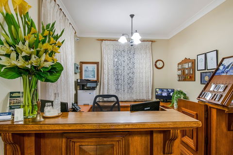 Richmond Motor Inn - Accommodation Sydney 3