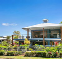Reeflections Beachfront Holiday House - Accommodation Sydney