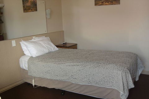 Travellers Rest Motel - Accommodation Sydney 5