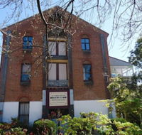 Accommodation in an Historic Warehouse - Accommodation Sydney