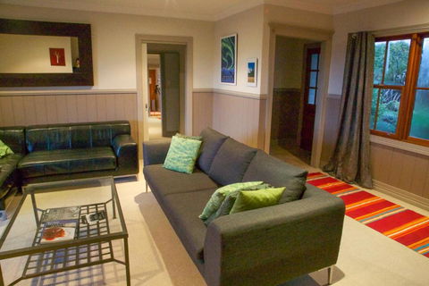 Ironstone Views - Sydney 4u 3