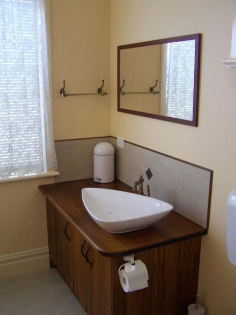 RJs Bed & Breakfast - Accommodation Sydney 3