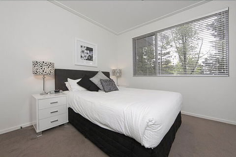 Accommodate Canberra - Glebe Park - Accommodation Sydney 7
