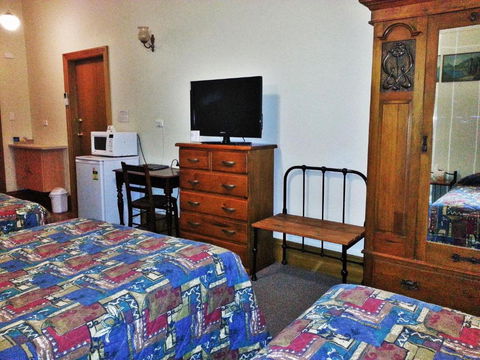Sonbern Lodge Motel - Sydney 4u 5