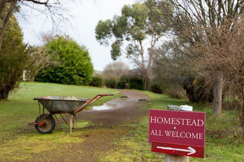 Ratho Farm - Accommodation Sydney 1