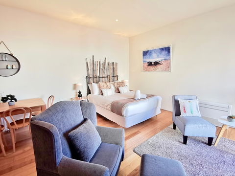 Phoenix Apartments - Sydney 4u 0