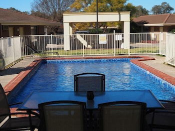 Jacaranda Motel & Holiday Units - Accommodation Sydney 3