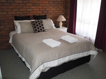 Jacaranda Motel & Holiday Units - Accommodation Sydney 6