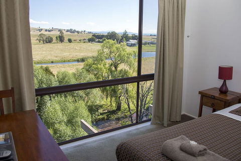 Delatite Apartments Timbertop & Fir - Sydney 4u 4