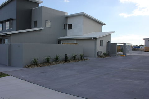 Direct Hotels - Breeze On Brightwater - Sydney 4u 1