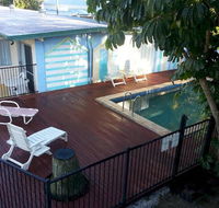 Sandy Court Holiday Units - Accommodation Sydney